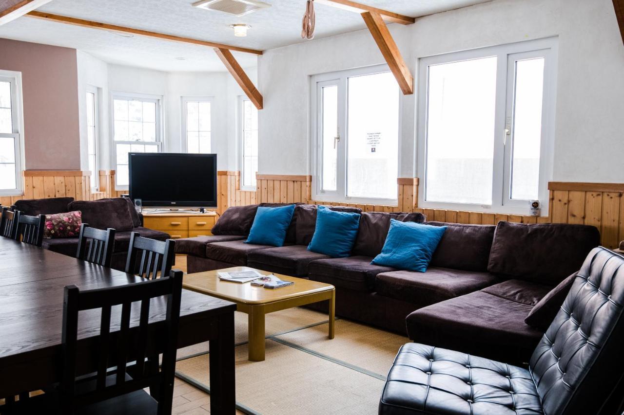 Absolute Niseko Lodge โอมาการิ ภายนอก รูปภาพ